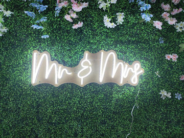 Mr & Mrs